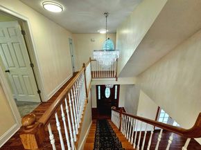 33 Lakeside Dr, Shrewsbury MA 01545