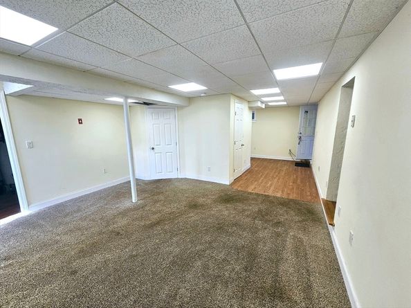 33 Lakeside Dr, Shrewsbury MA 01545