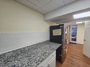 33 Lakeside Dr, Shrewsbury MA 01545