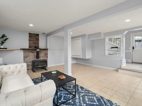 211A S Main Street, Hopedale MA 01747