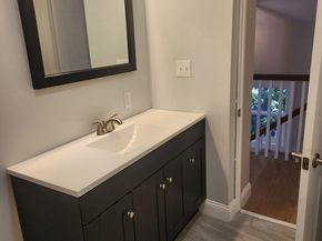 41 Pecksuot Rd, Weymouth MA 02191