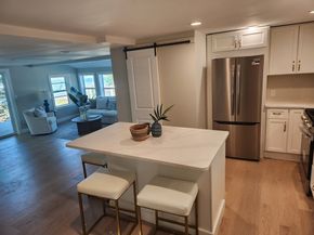 41 Pecksuot Rd, Weymouth MA 02191
