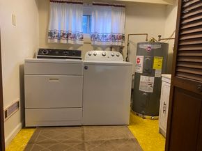 55 Border Rd, Holbrook MA 02343