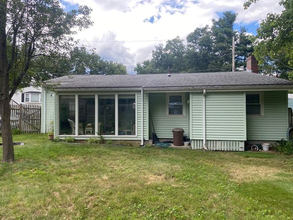 55 Border Rd, Holbrook MA 02343