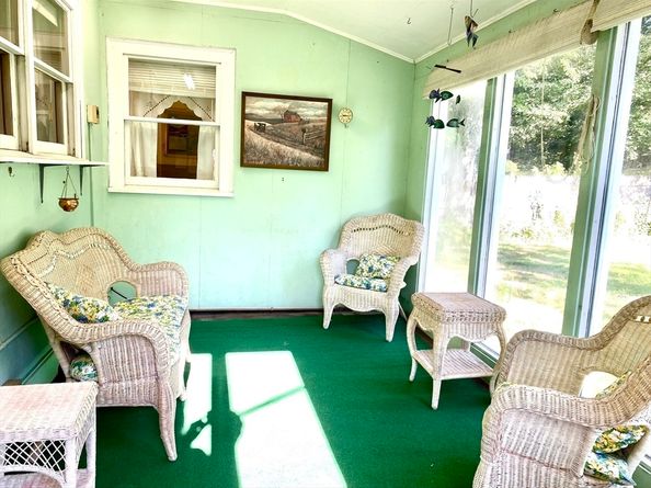 55 Border Rd, Holbrook MA 02343