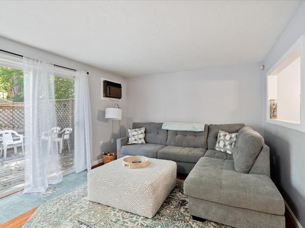 24 Benham B, Worcester MA 01604