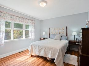 3 Edward St 3, Leicester MA 01524