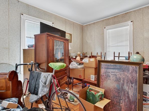 14 Whitman St, Boston MA 02124