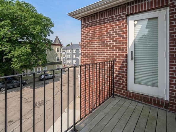 24 Sachem St, Boston MA 02120