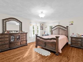 136 Bramblebush Rd, Stoughton MA 02072