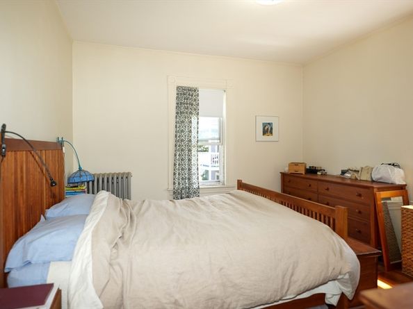 5 Marlboro St, Belmont MA 02478