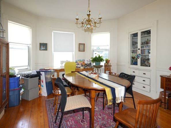 5 Marlboro St, Belmont MA 02478