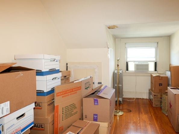 5 Marlboro St, Belmont MA 02478