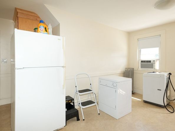 5 Marlboro St, Belmont MA 02478