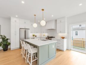 47 Corbett Ave 47, Dedham MA 02026