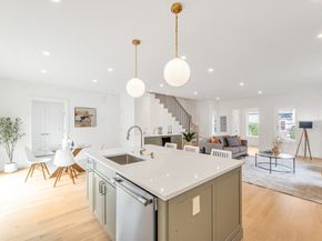 47 Corbett Ave 47, Dedham MA 02026