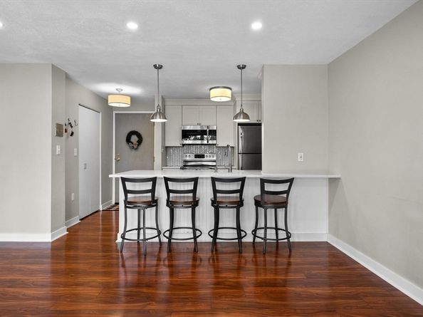 269 Cambridge Rd 203, Woburn MA 01801