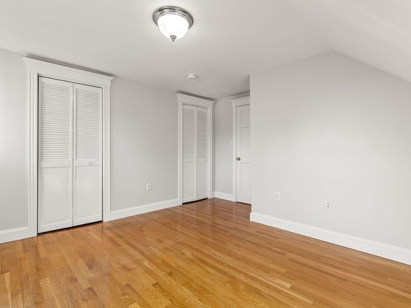 52 Metropolitan Ave 3, Boston MA 02131