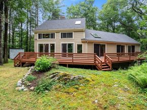 13 Franklin Circle, Northborough MA 01532