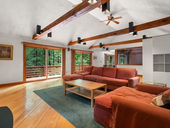 13 Franklin Circle, Northborough MA 01532