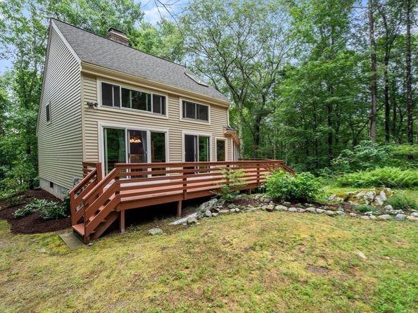 13 Franklin Circle, Northborough MA 01532