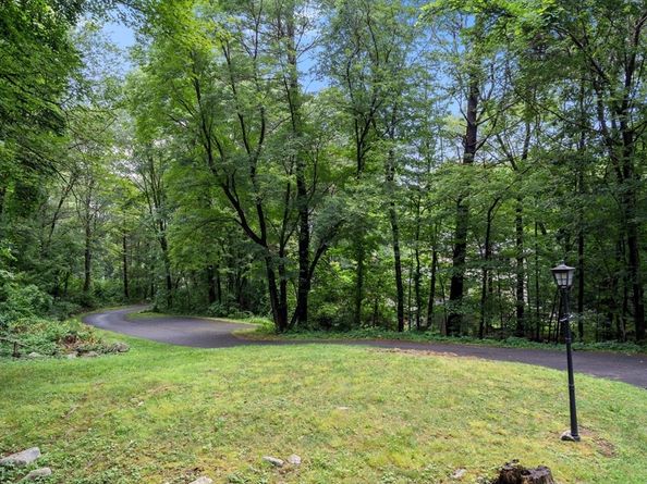 13 Franklin Circle, Northborough MA 01532