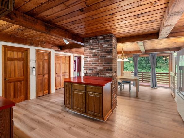 13 Franklin Circle, Northborough MA 01532