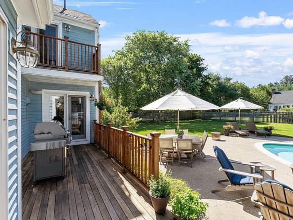 144 Harrington Ave, Concord MA 01742