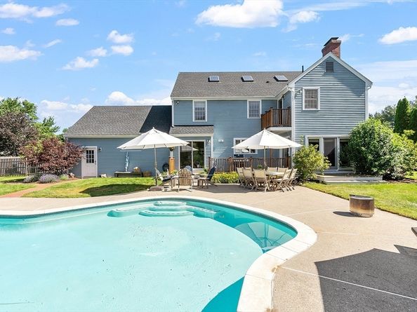 144 Harrington Ave, Concord MA 01742