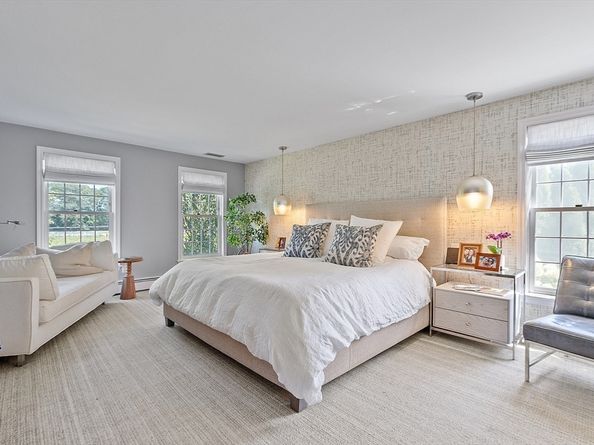144 Harrington Ave, Concord MA 01742