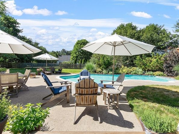 144 Harrington Ave, Concord MA 01742