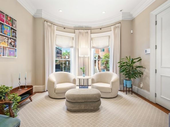 85 Pembroke St 1, Boston MA 02118