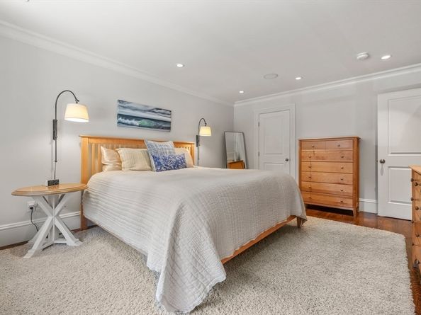 85 Pembroke St 1, Boston MA 02118