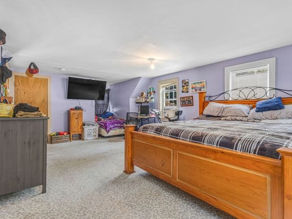 1126 Plymouth St, East Bridgewater MA 02333