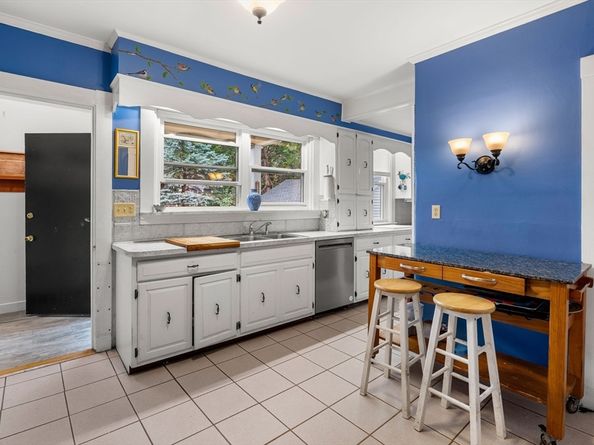 15 Beacon St 15, Danvers MA 01923