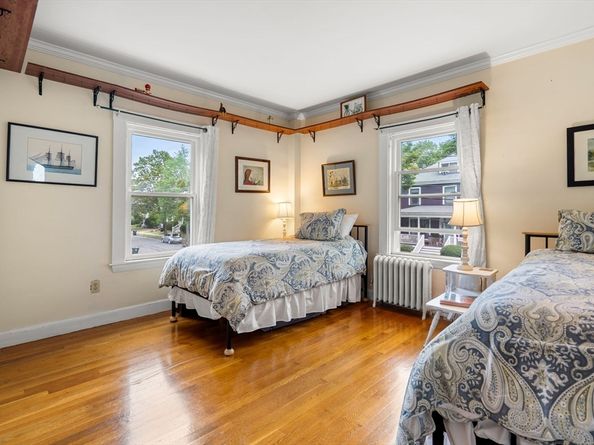 15 Beacon St 15, Danvers MA 01923
