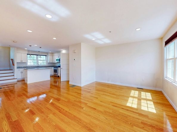 16 River Street 6, Lynn MA 01905