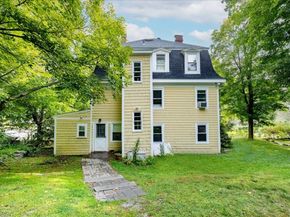 946 Bay Rd. 2, Hamilton MA 01982