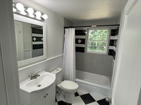 47 Donna St, Brockton MA 02302