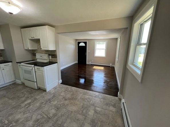 47 Donna St, Brockton MA 02302