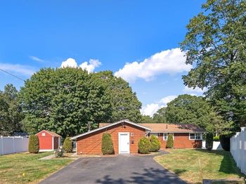 40 Eden Rd.