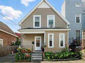 6 Williams Pl, Lynn MA 01902