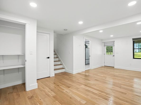 68 Pearl St, Upton MA 01568