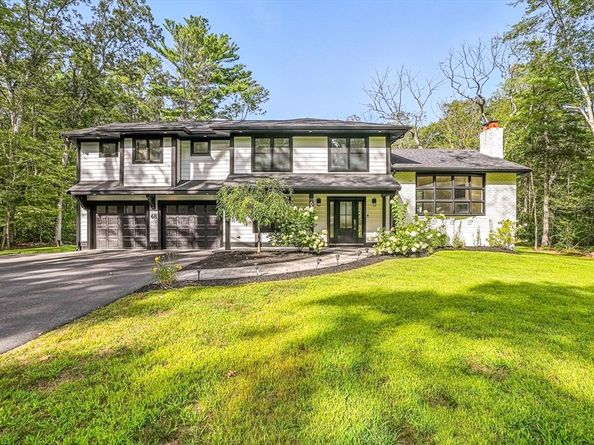 68 Pearl St, Upton MA 01568