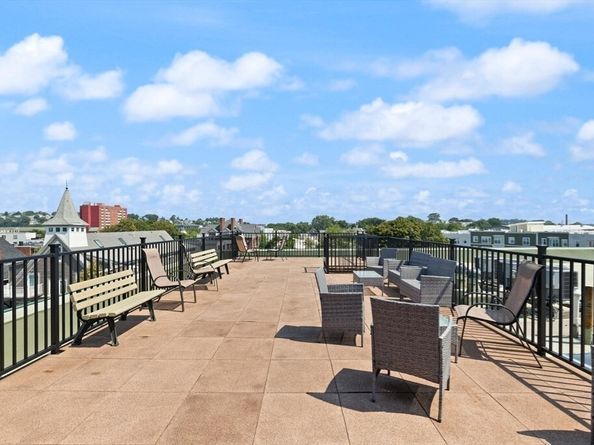 60 Dudley St 303, Chelsea MA 02150
