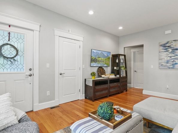 602 Main Street 1, Woburn MA 01801