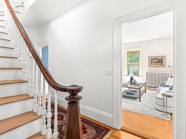 25 Sawin St, Natick MA 01760