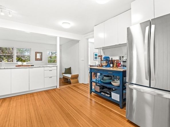 25 Sawin St, Natick MA 01760