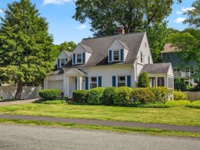27 Concord St, Needham MA 02494