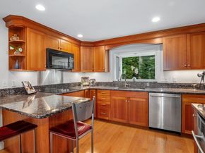 27 Concord St, Needham MA 02494